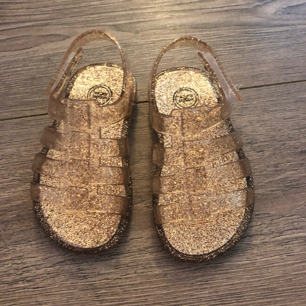 Size 3 jelly shoes